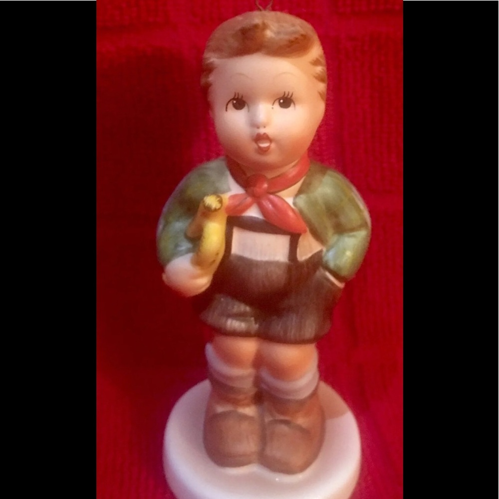 Schmid 1983 Ornament 1st Edition Berta Hummel